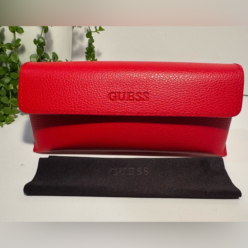 GUESS Red Glasses Case with Black Microfiber Cloth